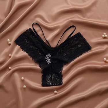 Skin-friendly women's pants Sexy low-rise lace cutout underwear for women_voghion.com