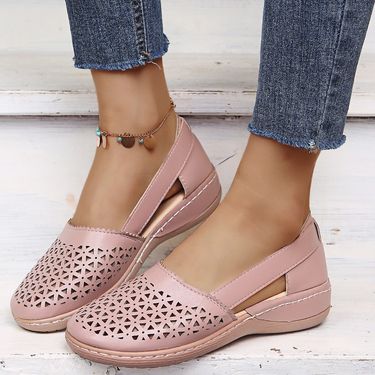 Large Size Casual Sandals Women Slope Heel Hollow Solid Color Single Shoes Low Heel Sandals Women_voghion.com