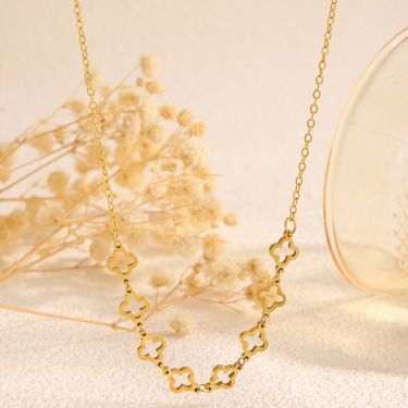 Necklace Women Golden Pendant Necklace New Fashion Stainless Steel Hollow Four-Leaf Flower Pendant For Women Simple Gold-Plated Necklace Jewelry_voghion.com