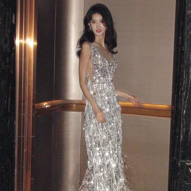 Women's Clothing Silver Tassel Sequined Bride Toast Dress Temperament Banquet High End V Neck Fishtail Evening Dress_voghion.com