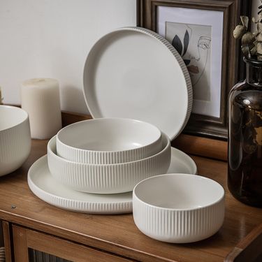 Dika Series Nordic Ceramic Dinnerware - White Embossed Plates & Bowls (Minimalist Retro Style For Everyday Dining)_voghion.com
