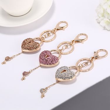 creative New Heart-shaped Pendant Exquisite Heart Lock Keychain Bag Decoration Accessories_voghion.com
