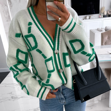 Women's V-Neck Button-Up Knit Cardigan Sweater - Oversized Long Sleeve Open Front Coat For Fall/Winter Letter Print, Casual & Elegant_voghion.com