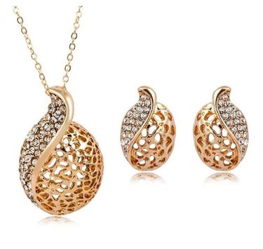 Classical 18K Gold/Platinum Plated Remeber-Leaf Austrian Crystal Pendant Necklaces Hoop Earrings Fashion Costume Women Jewelry Sets For Women_voghion.com