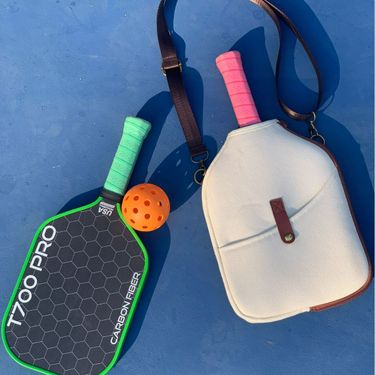 Diving Single Shoulder Perforated Outdoor Sports Badminton Windbreaker Material Tennis Pickleball Racket Bag_voghion.com