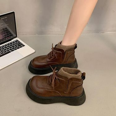 Fall/Winter 2025 New Chunky-Soled Women's High-Top Boots Casual Short-Cut Chunky-Heel Martens Boots_voghion.com