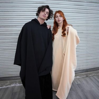 Unisex Punk Style Hooded Button-Up Wool Cape Coat For Fall & Winter, Oversized Loose Fit, Gothic Fashion Outerwear_voghion.com