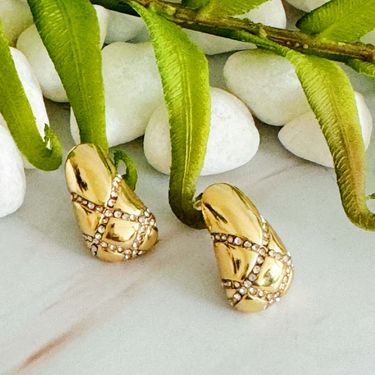 Pattern Pave Teardrop Stud Earrings_voghion.com
