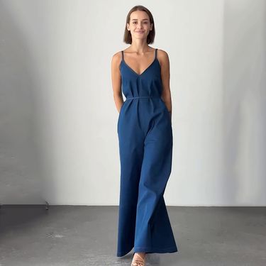 2025 Summer New Women's V-neck Suspender Sleeveless Sexy Lace Up Loose Jumpsuit For Women_voghion.com