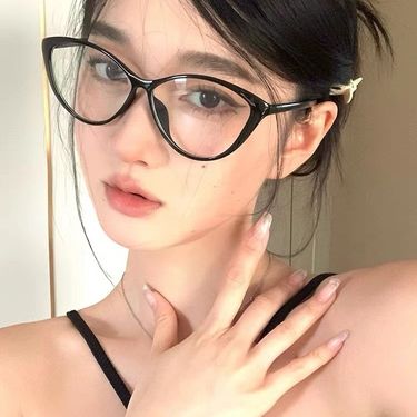 Fashion Girls Personalized Cat's Eye Black Women's Makeup Free Modern Anti Blue Light No Degree Eyeglasses Frames_voghion.com