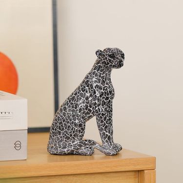 European Wine Decorative Ornament High-End Sitting Leopard TV Cabinet Living Room Bedroom Light Luxury Style Desktop_voghion.com