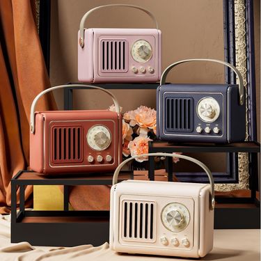 New product P19 Bluetooth wireless small speaker, outdoor handheld creative gift card insertion radio_voghion.com