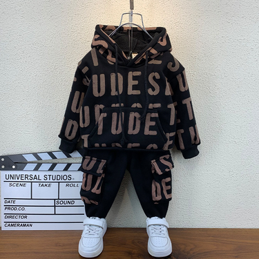 Boys' plush autumn and 2023 new westernized boys' winter clothing children's baby thick sweater two-piece set_voghion.com