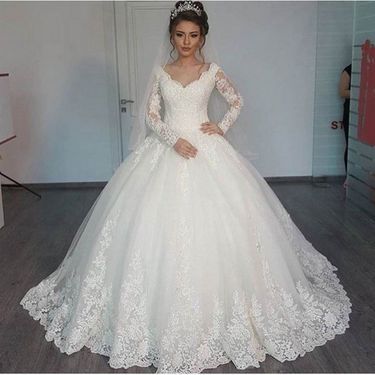 Women's clothing trade wedding dress long sleeve bride lace tail forest series white large size European and American wedding dress_voghion.com