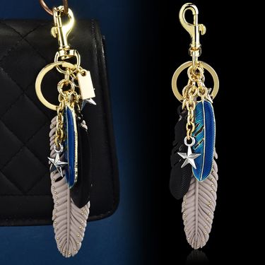 New Arrival Exquisite Star-shaped Feather Keychain Fashion Accessories Elegant Design Key Chain Pendant_voghion.com