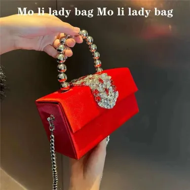 Designer 2025 Women Satin Handbag Square Crystal Shiny Rhinestones Dia Evening Wedding Party Clutch Purse Crossbody Bag_voghion.com