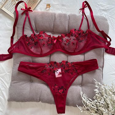 Women's Intimates Sexy Ink Painting Embroidered Butterfly Lace Bra Set Thin Cotton Cup Big Chest Small Bra_voghion.com