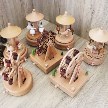 Handmade Wooden Music Box - Eight-Tone Rotating Carousel Craft, Valentine's Day Gift DIY Ornament_voghion.com