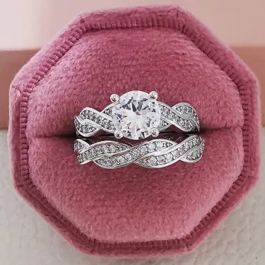 Luxury Designer Crystal Diamond Ring Set Spiral Design Zircon Inlaid Rings Elegant Charm Wedding Jewelry Accessory_voghion.com