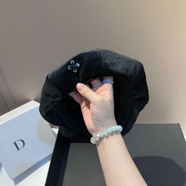 Women's Berets velvet beret hat with diamonds, Korean style fashionable and versatile full diamond beret outdoor casual black painter hat_voghion.com