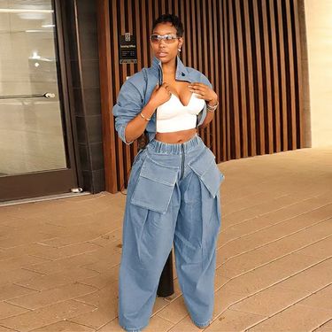 Trendy High-Waist Zip-Front Utility Denim Set With Oversized Pockets - Relaxed Fit Wide-Leg Two-Piece Outfit For Women"_voghion.com