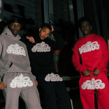 Europe, America 2025 Fashion Hip Hop Foam Letter Printing High Street Men's And Women's Hoodies Sweater Street Hooded Sweater_voghion.com