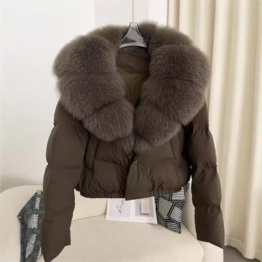 Women’s Fashionable Winter Jacket – Short Down Coat With Real Fox Fur Collar (S/M) – Stylish & Warm Oversized Puffer_voghion.com