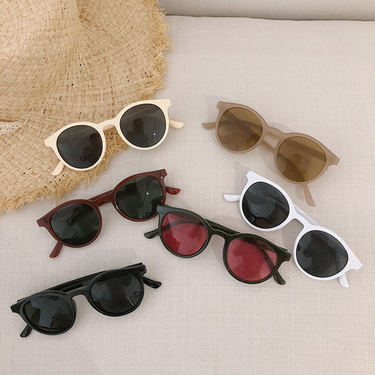 Mother&Kids Baby Boys and girls Fashion sunglasses Baby lightweight shade retro Summer sunglasses for kids_voghion.com