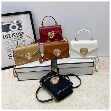 Bags Cross border Retro Bags Fashionable All match Single Shoulder Messenger Bags 2023 Personalized Internet Celebrity Portable Commuter Bags_voghion.com