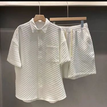 men's summer new style temperament solid color simple Hong Kong style loose type large size five-point sleeves_voghion.com