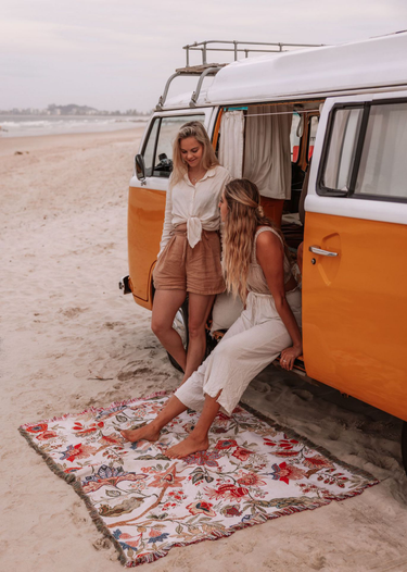 Yoga blanket Vanlife sofa blanket Beach towel Outdoor RV cover blanket Flowers_voghion.com
