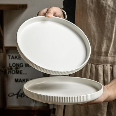 Deco White Embossed Ceramic Plate - 8" Dessert & Appetizer Dish (Minimalist Tableware For Modern Dining)_voghion.com