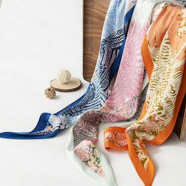 French diagonal diamond simulation silk new fashion neck protection, artistic scarf, elegant small shawl for women_voghion.com