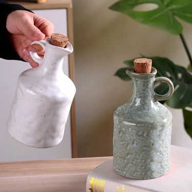 Special Oil Pot Without Oil Household Sauce And Vinegar Pot Creative Hand Kneaded Texture Ceramic Oil Bottle Lid Leak Proof_voghion.com