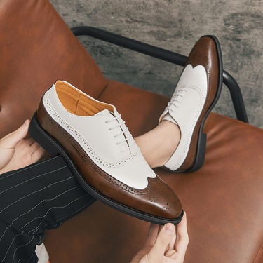 Leather business formal wear double color matching brogue carved pointed toe lace-up men's leather shoes_voghion.com