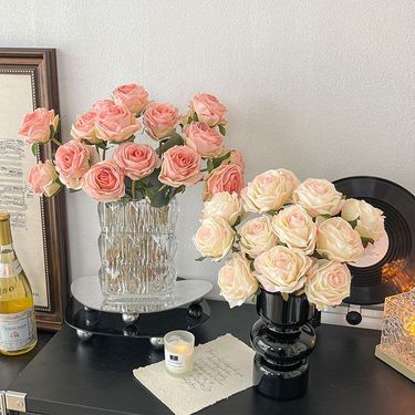 Ins Style High-End Burnt Edge Rose High-Realistic Artificial Bouquet Table Arrangement Decoration Handheld_voghion.com