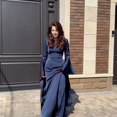 Women's Clothing Autumn And Winter Big Swing Sleeve Evening Dress_voghion.com