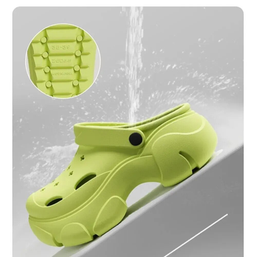 EVA shoes New summer, hole home decor with high heels a sense of stepping feces, anti slip, and wearing sandals on the nti nd wering sndls_voghion.com