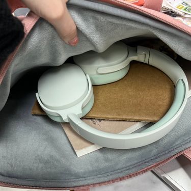 New Arrival Bluetooth Young Adult Heart Compact Noise Reduction Soundproof Wireless_voghion.com