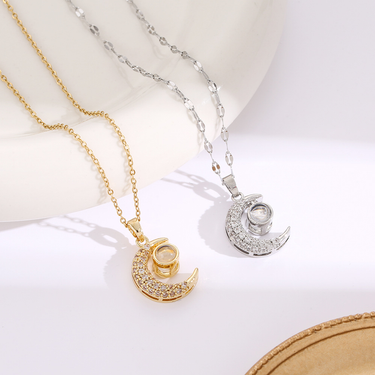 100 Language Projections, I Love You Titanium Steel Necklace, Female Micro Inlaid with Diamond Moon Collar Chain_ipsvogv.com