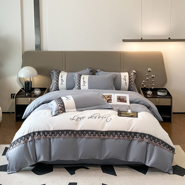 Luxury Washed Silk 4-Piece Bedding Set With Embroidered Lace - Soft & Hypoallergenic_voghion.com