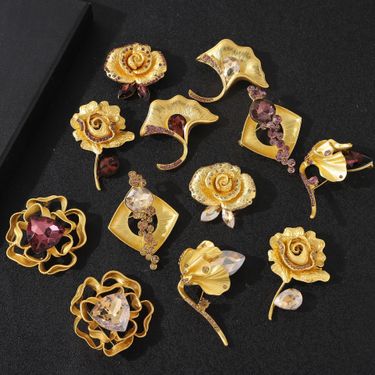 Artistic Commemorative Creative Fashion Niche Light Luxury Adjustable Brooch Fixed Dress Anti-Exposure_voghion.com