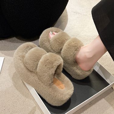 Thick-soled furry slippers for women 2023 new double-sided slippers autumn and winter pink velvet cotton shoes half slippers_voghion.com