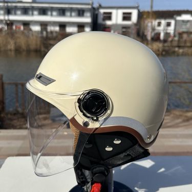 Four Season 3C Certified Dual Lens Electric Motorcycle Helmet, Men's Women's Gray Winter Detachable Ear Warm And Light_voghion.com