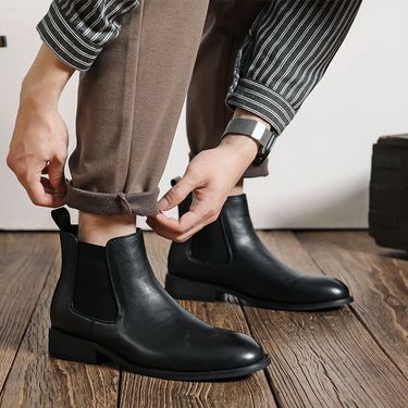 British Style Men's Ankle 2025 Fall And Winter New Mid-calf Martin Boots Fashionable Versatile Wear Comfortable Work Boots Lightweight_voghion.com