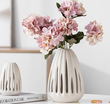 Hot Selling Nordic Style Ceramic Vase Ornament Simple Geometric Art Design Desktop Decoration_voghion.com
