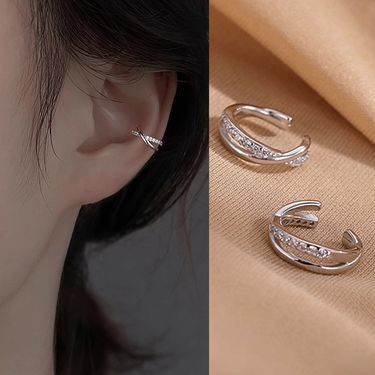 Niche Light Luxury Clips Ear Cuffs Elegant Women 2025 Trend Cross Geometric New Chinese Style Non-Pierced_voghion.com