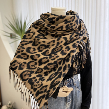 Leopard Print For Women, Autumn Winter Classic Thickened Cashmere Printed Tassel Shawl, Versatile And Warm_voghion.com