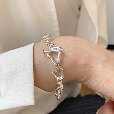 Sterling Venus Sier Hollow Heart Shape Bracelet For Women Simple Temperament All-Match Jewelry 2021 New_voghion.com