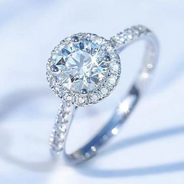 Hot Selling 925 Silver Moissanite Ring Fashionable And Luxurious Round Proposal Marriage Female Plain Ring Wedding Ring_voghion.com